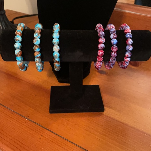 Three 10 MM Glass Bead Bracelets. Multicolored - Picture 4 of 6